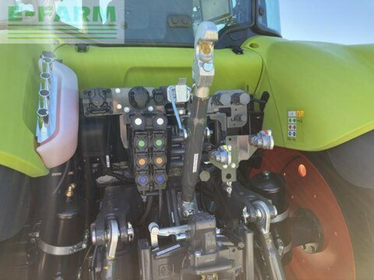Tracteur agricole CLAAS arion 450 cis panoramic CIS