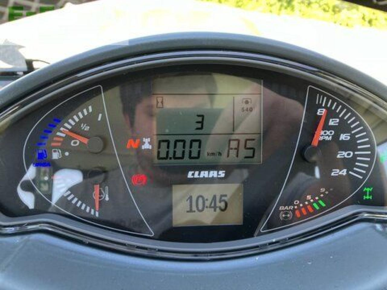 Tracteur agricole CLAAS arion 450 cis panoramic CIS