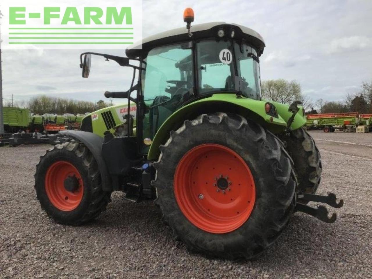 Tracteur agricole CLAAS arion 460