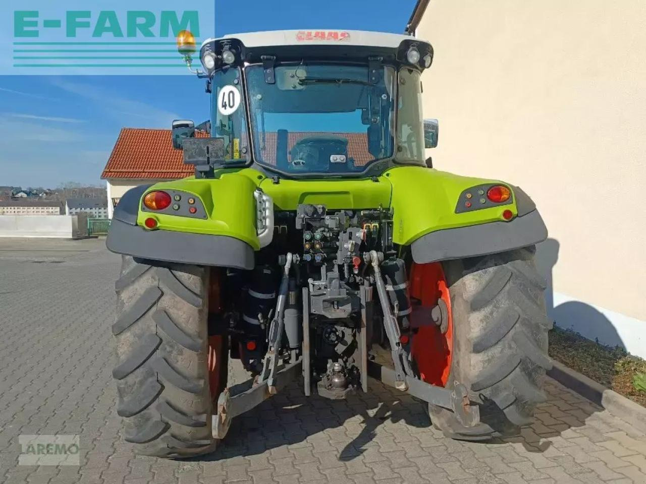 Tracteur agricole CLAAS arion 460 cis CIS