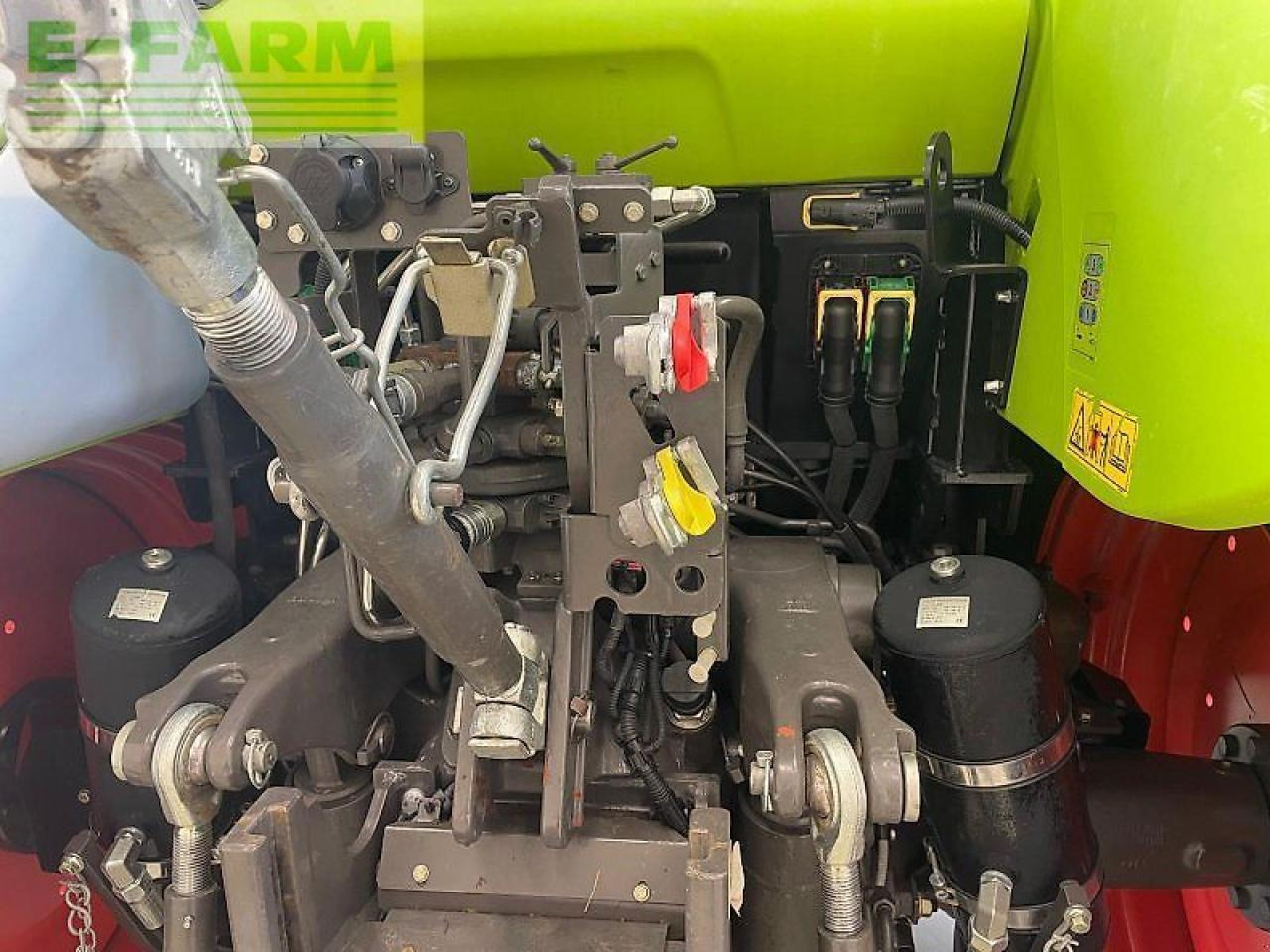 Tracteur agricole CLAAS arion 460 cis CIS