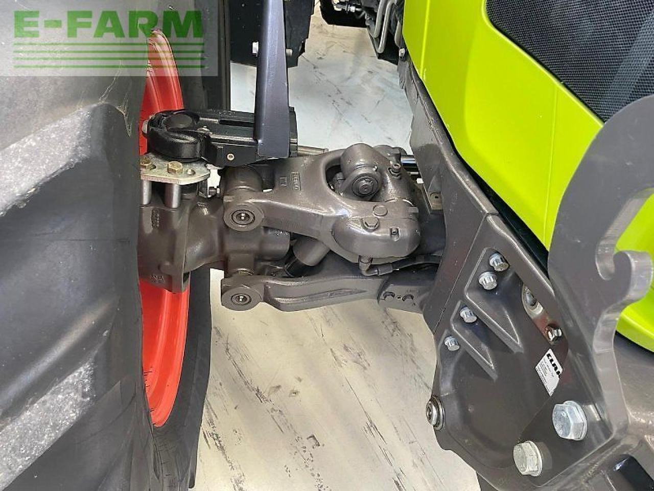 Tracteur agricole CLAAS arion 460 cis CIS