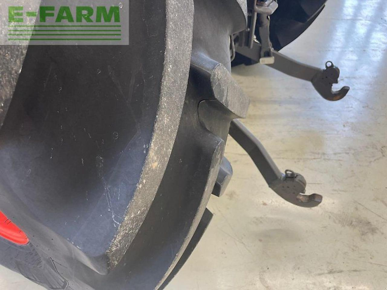 Tracteur agricole CLAAS arion 460 cis CIS