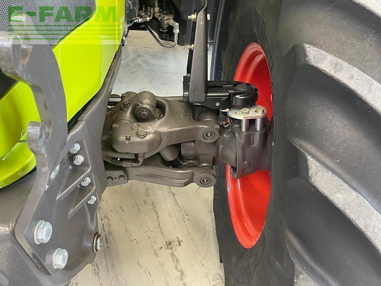 Tracteur agricole CLAAS arion 460 cis CIS