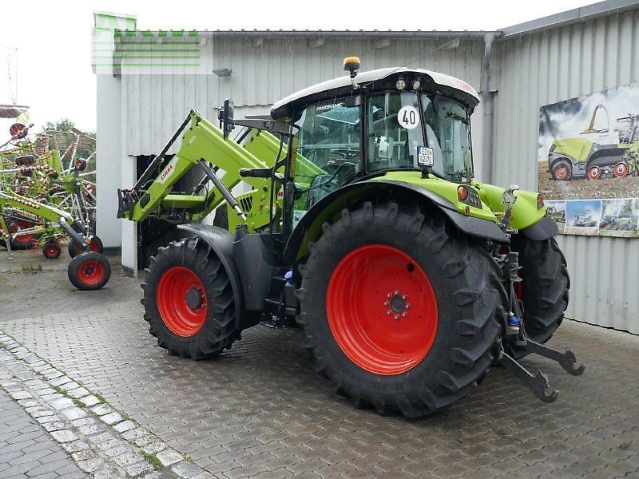 Tracteur agricole CLAAS arion 470 cis