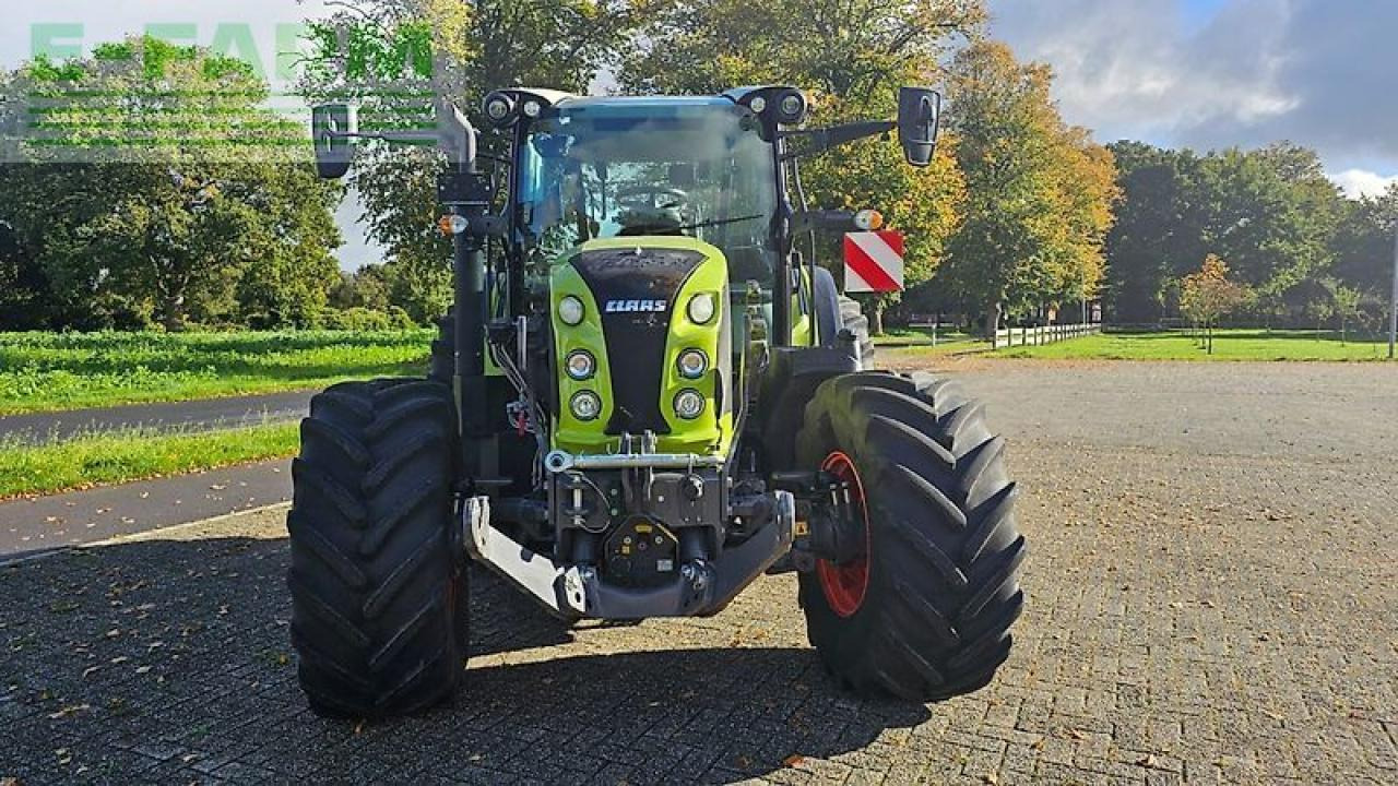 Tracteur agricole CLAAS arion 470 cis+