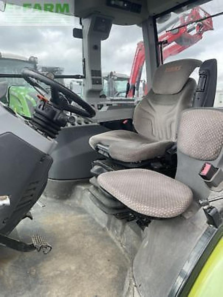 Tracteur agricole CLAAS arion 510