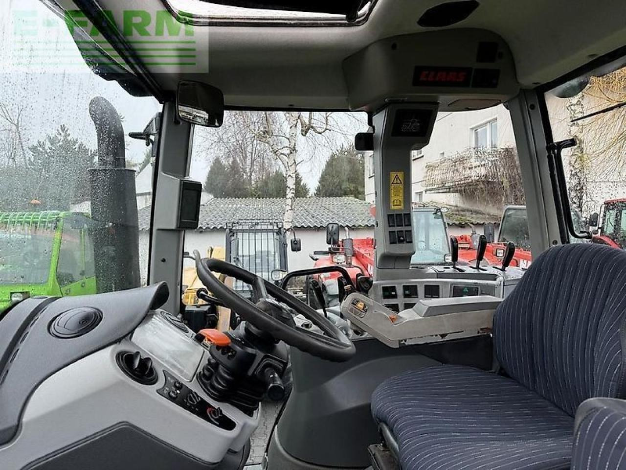 Tracteur agricole CLAAS arion 510 cis CIS