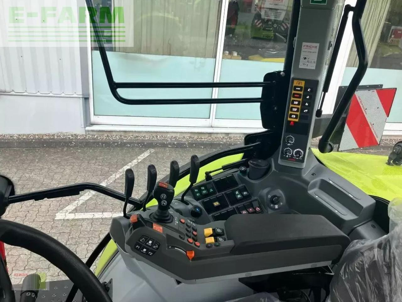Tracteur agricole CLAAS arion 510 cis CIS