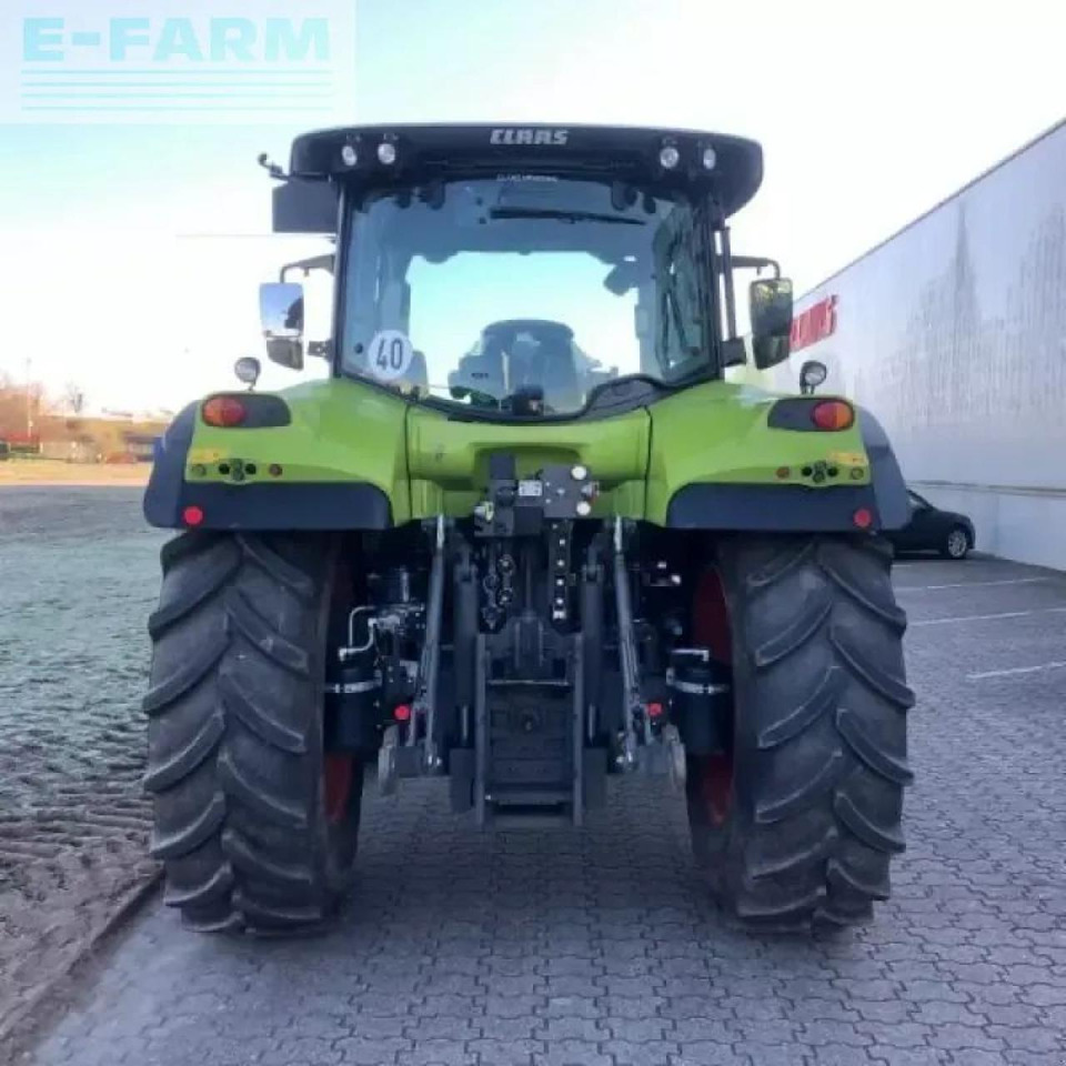 Tracteur agricole CLAAS arion 510 cis CIS