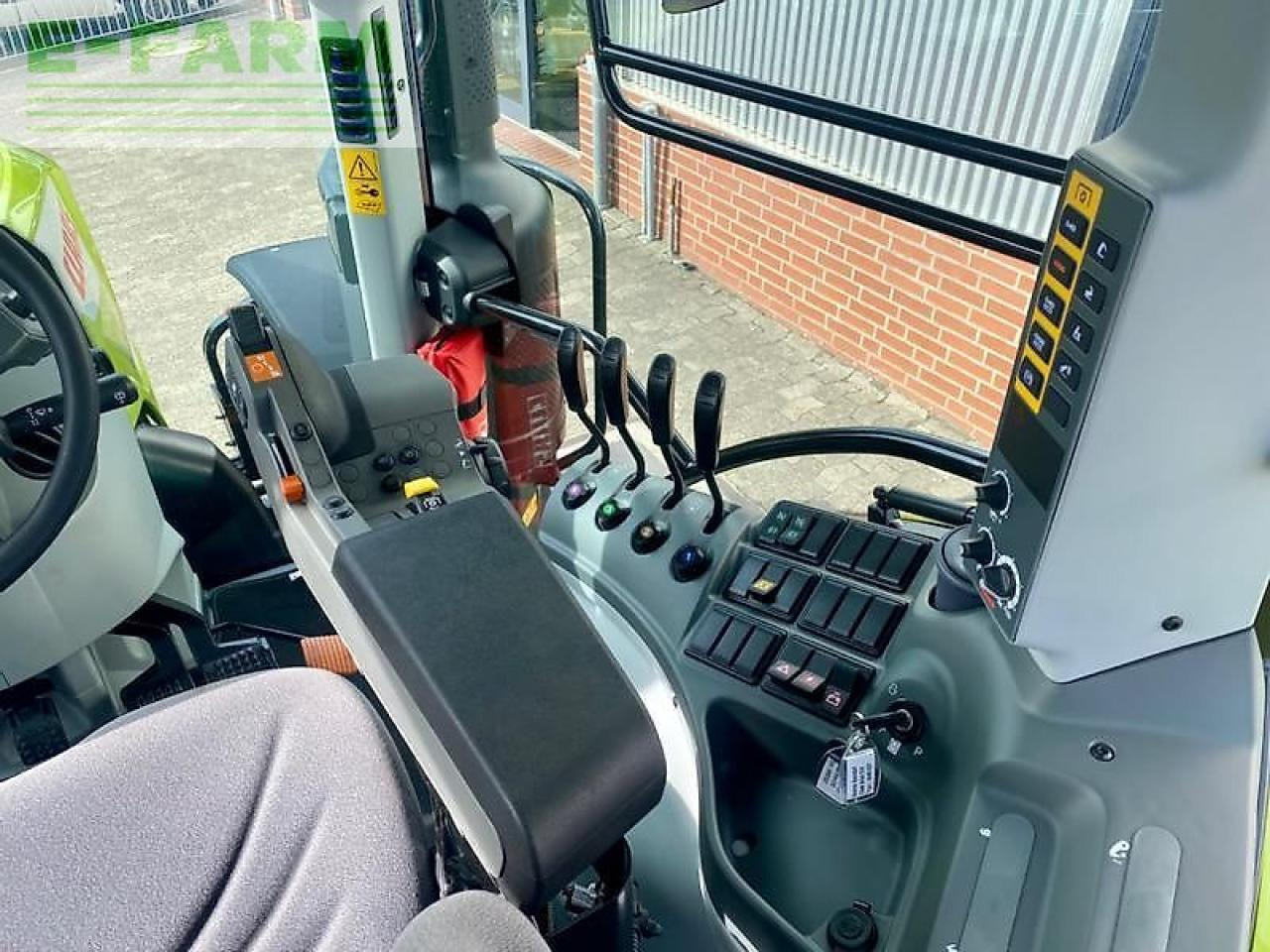 Tracteur agricole CLAAS arion 510 cis, fh mit schwingungstilgung, klima, dl CIS