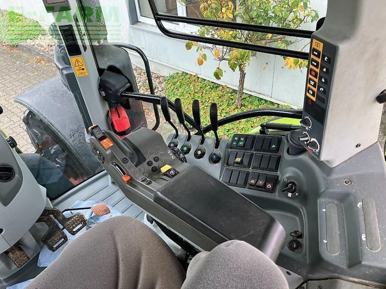 Tracteur agricole CLAAS arion 510 hexashift cis HEXASHIFT CIS