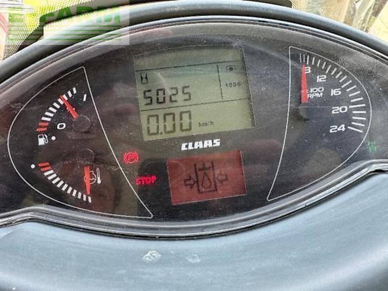 Tracteur agricole CLAAS arion 520