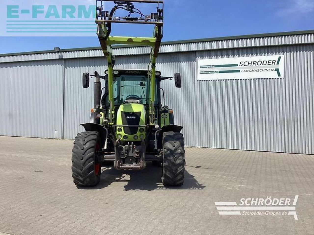 Tracteur agricole CLAAS arion 520 cebis CEBIS