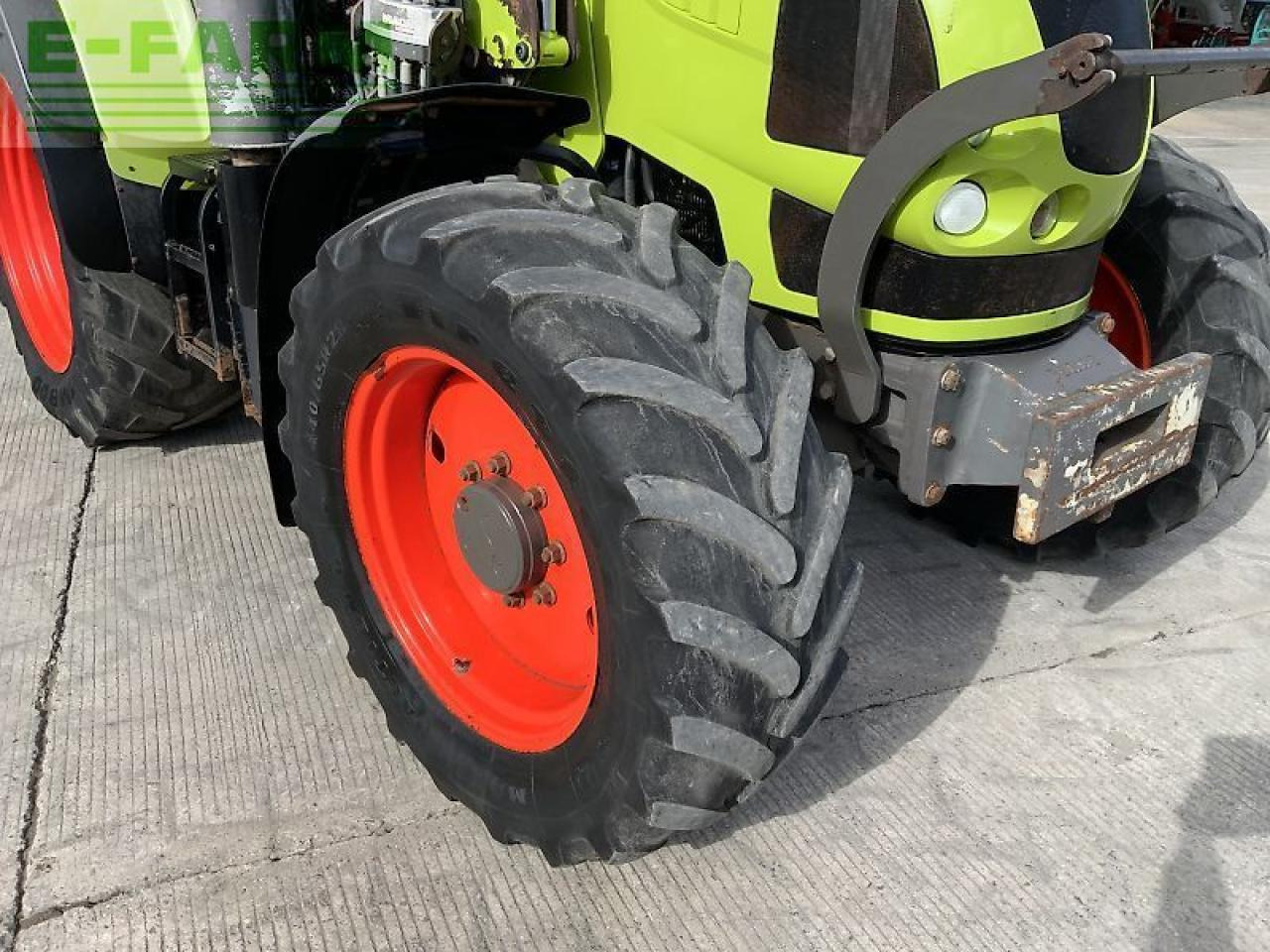 Tracteur agricole CLAAS arion 520 tractor (st23446)
