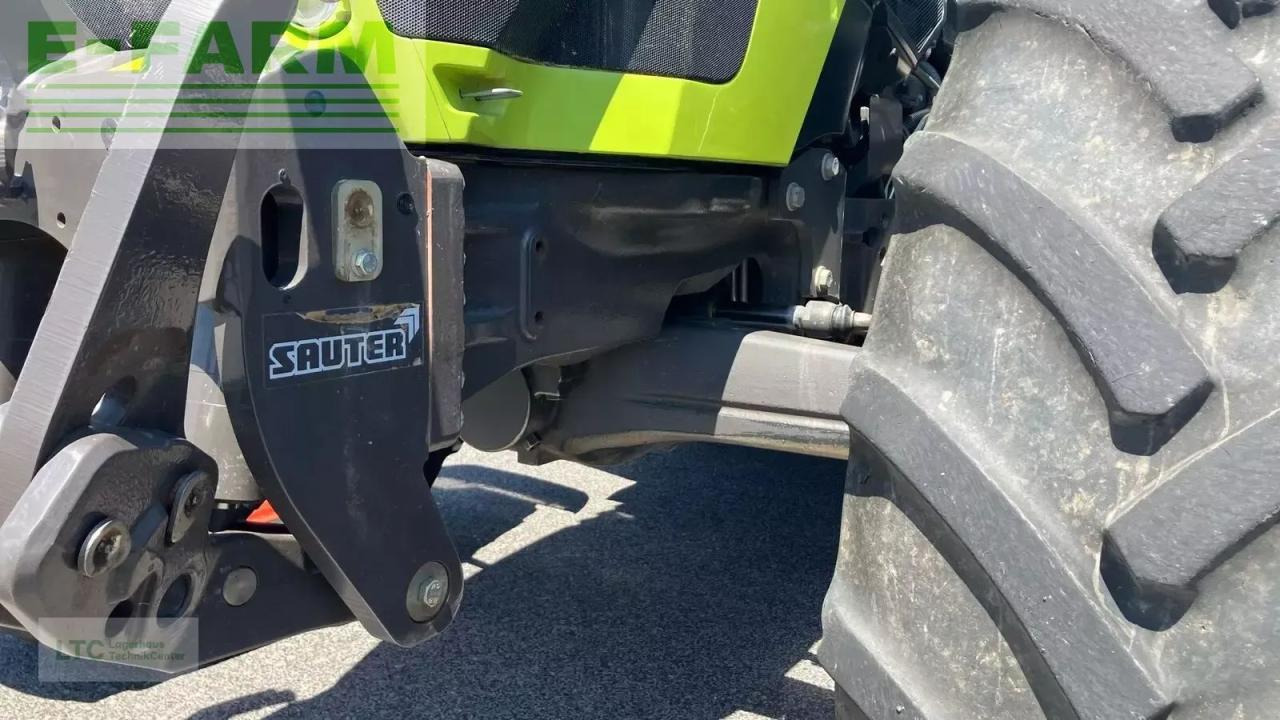 Tracteur agricole CLAAS arion 530