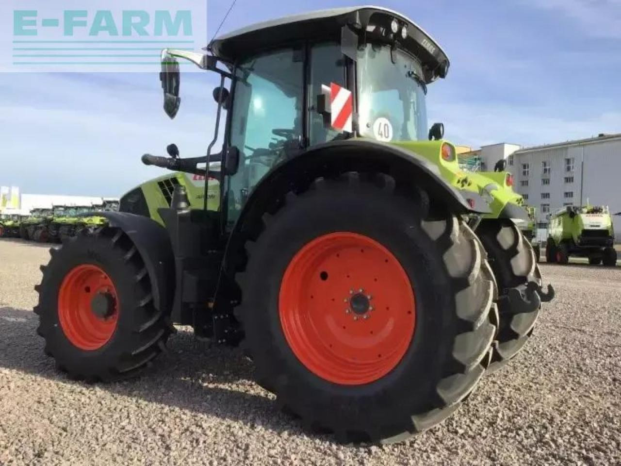 Tracteur agricole CLAAS arion 530