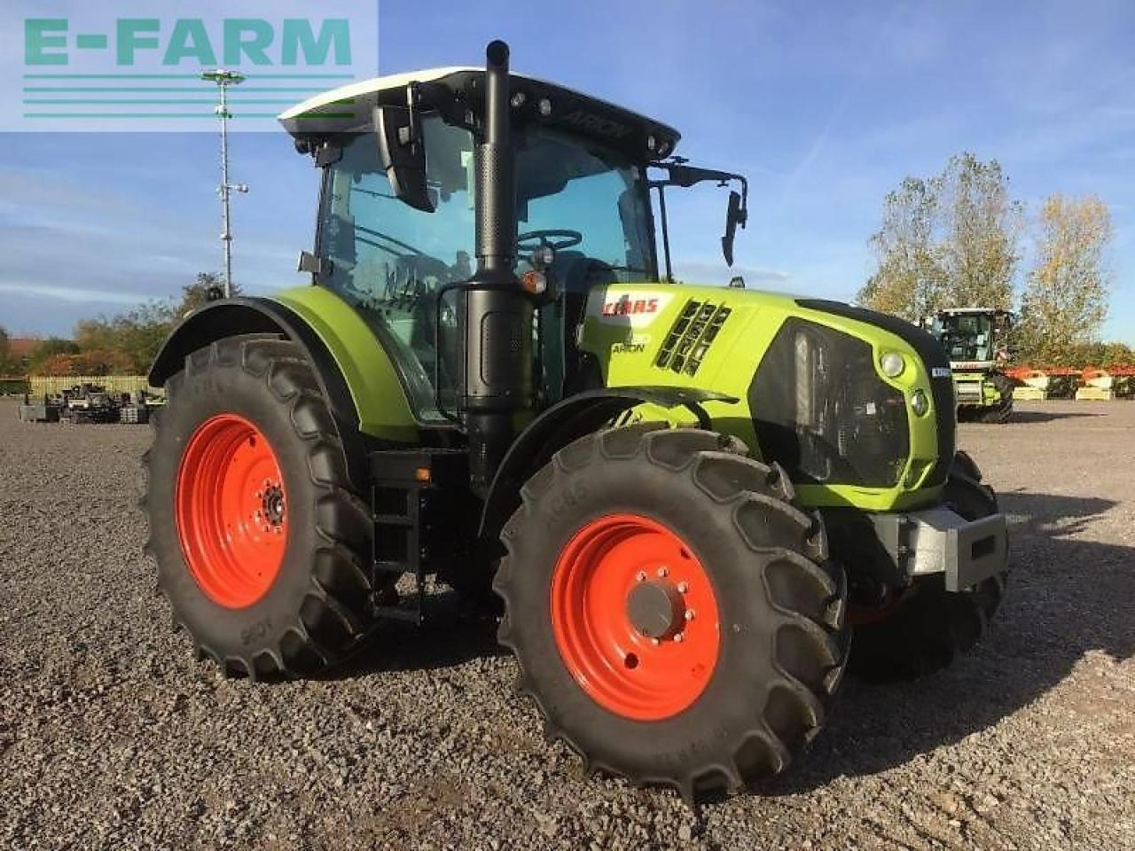 Tracteur agricole CLAAS arion 530