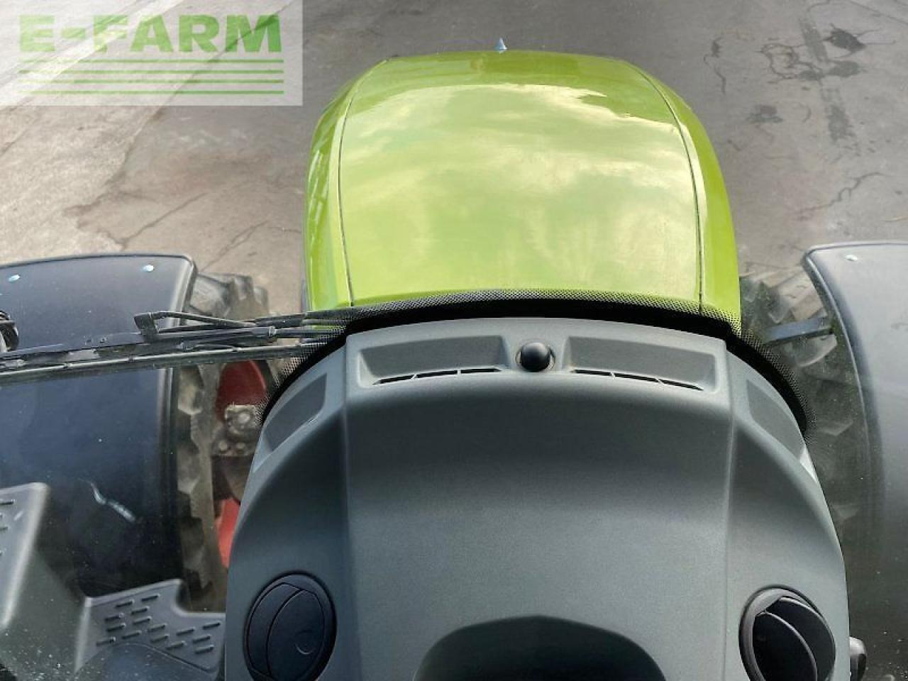 Tracteur agricole CLAAS arion 530 cebis CEBIS