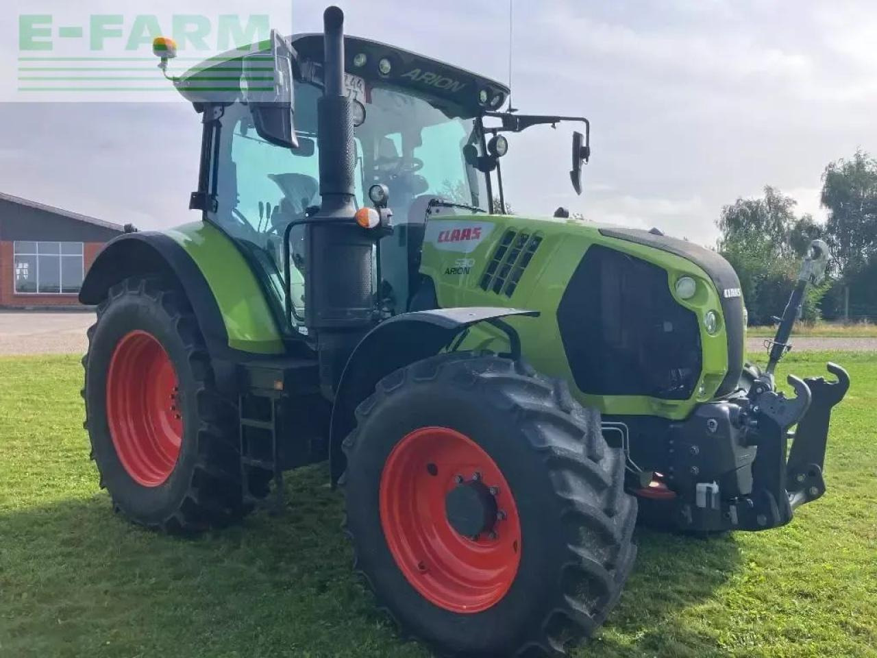 Tracteur agricole CLAAS arion 530 cis CIS