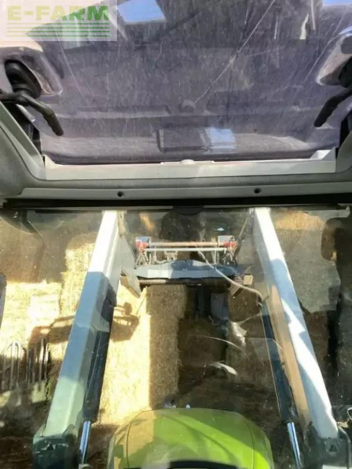 Tracteur agricole CLAAS arion 530 cis CIS