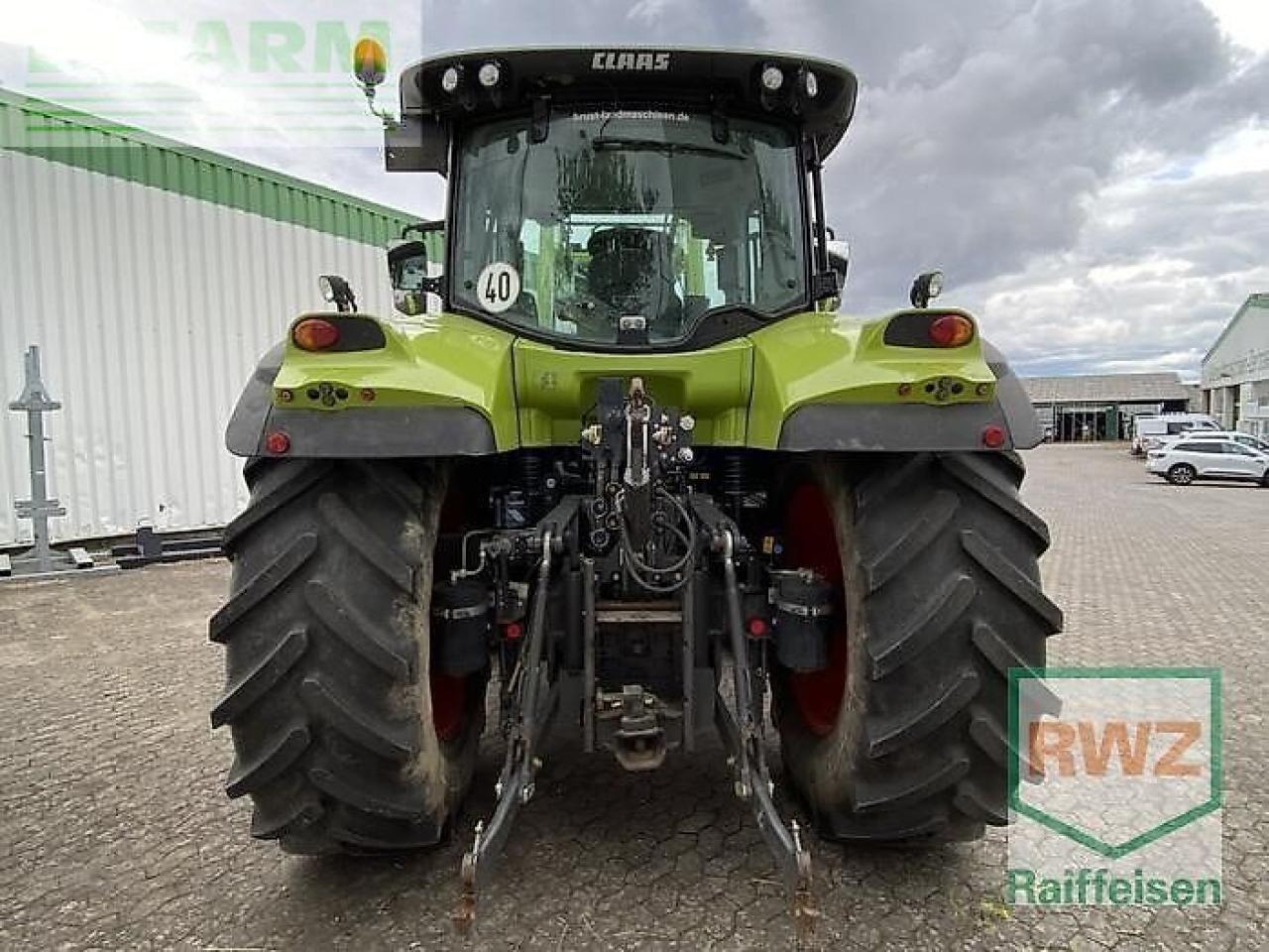 Tracteur agricole CLAAS arion 530 cis CIS