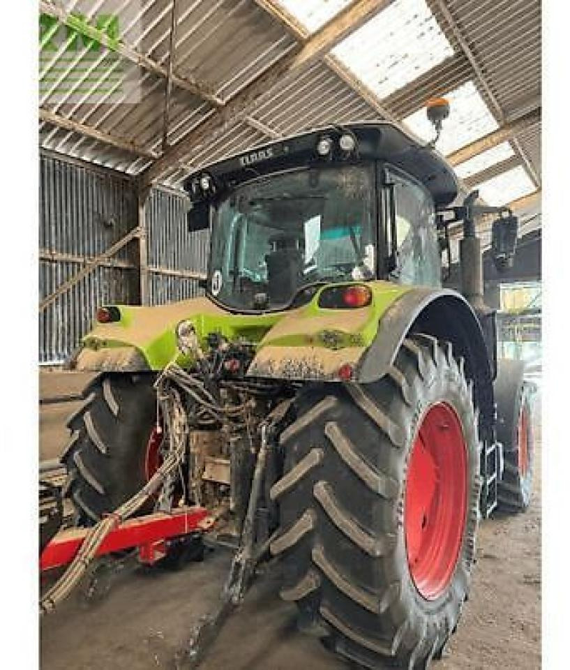 Tracteur agricole CLAAS arion 530 cis CIS