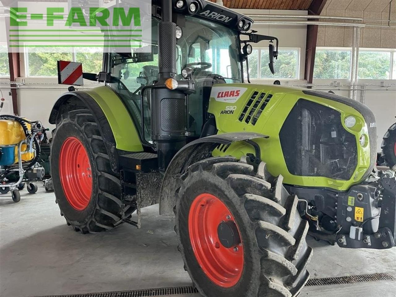 Tracteur agricole CLAAS arion 530 cis+ aff. foraksel