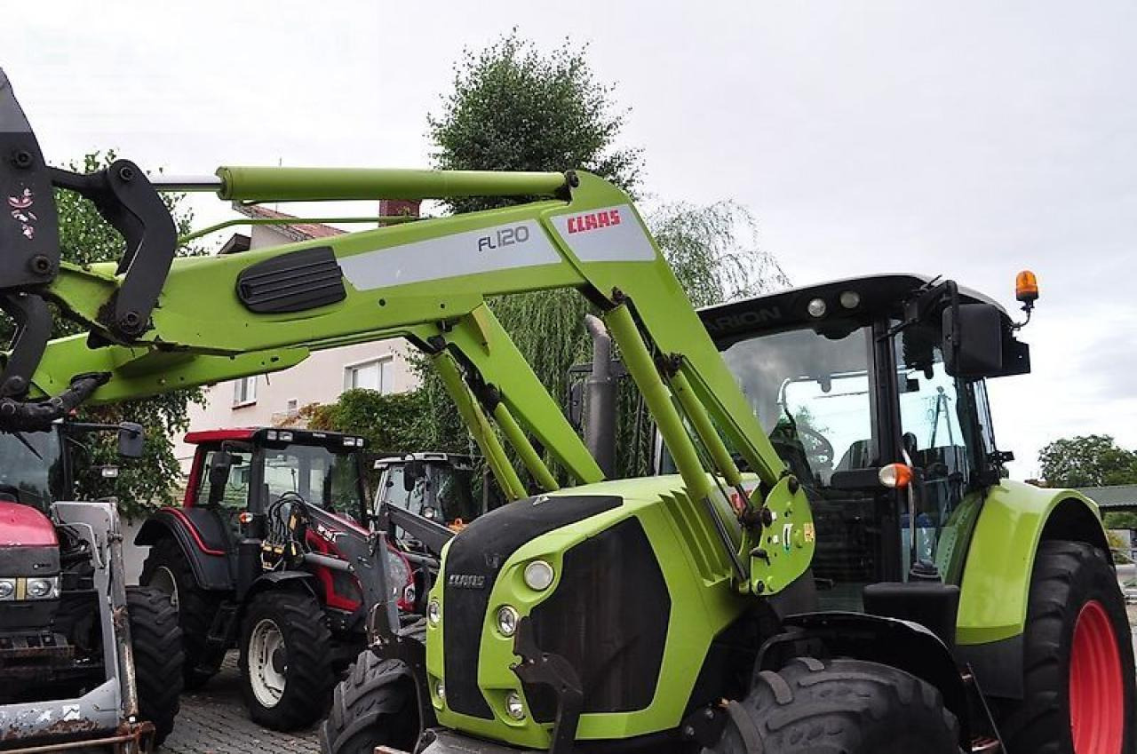 Tracteur agricole CLAAS arion 530 cis + claas fl120 CIS