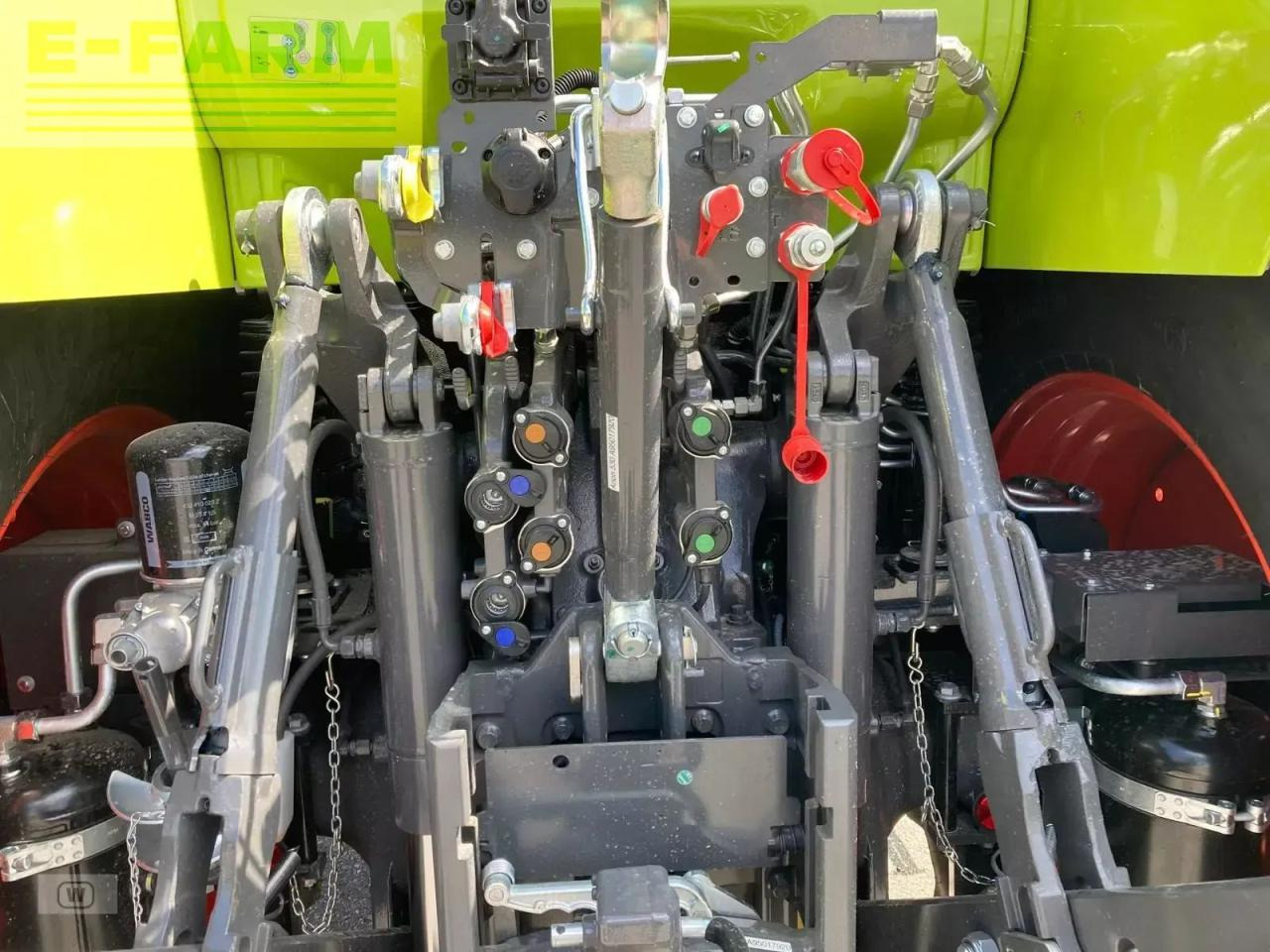 Tracteur agricole CLAAS arion 530 cmatic