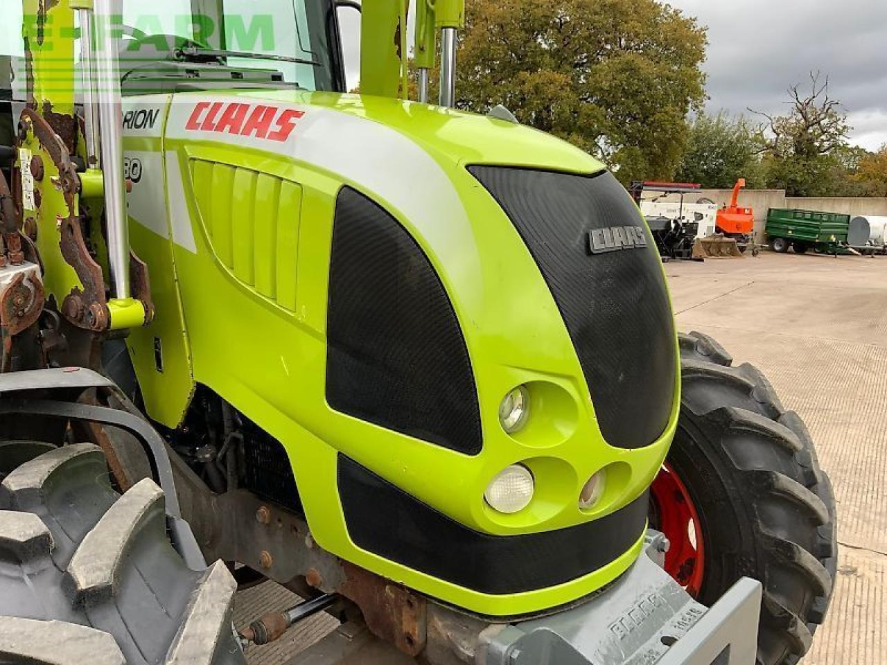 Tracteur agricole CLAAS arion 530 tractor (st24310)