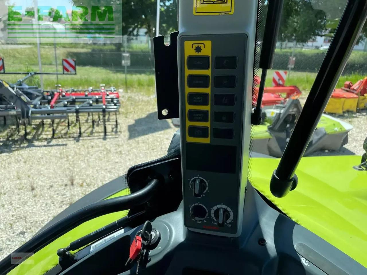 Tracteur agricole CLAAS arion 540 cebis