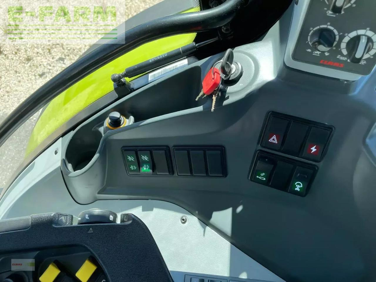 Tracteur agricole CLAAS arion 540 cebis