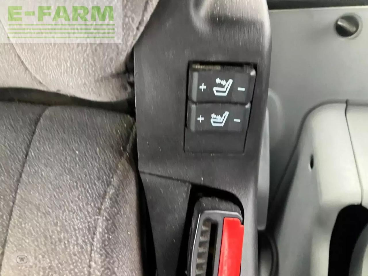 Tracteur agricole CLAAS arion 550 cebis CEBIS