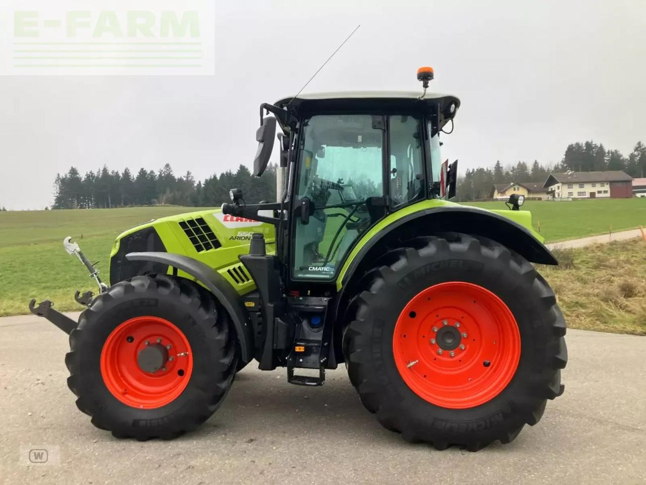 Tracteur agricole CLAAS arion 550 cebis CEBIS