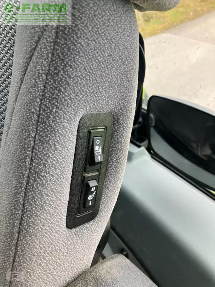 Tracteur agricole CLAAS arion 550 cebis CEBIS