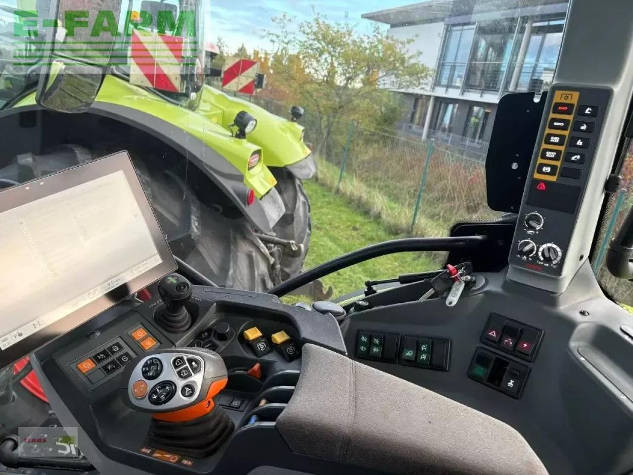 Tracteur agricole CLAAS arion 550 cmatic