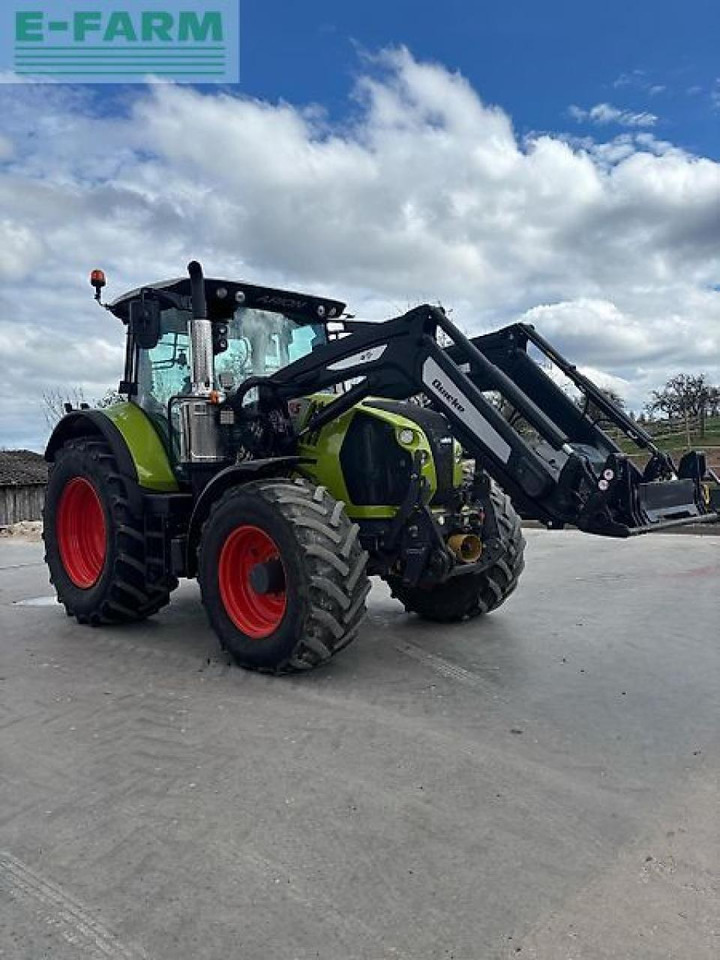 Tracteur agricole CLAAS arion 550 cmatic