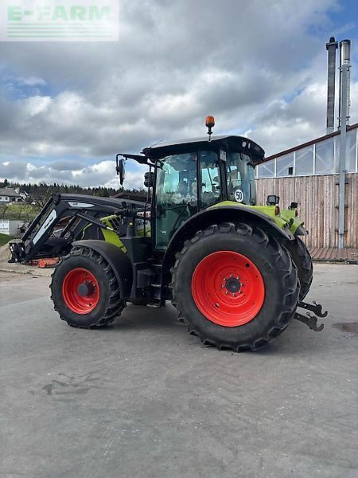 Tracteur agricole CLAAS arion 550 cmatic