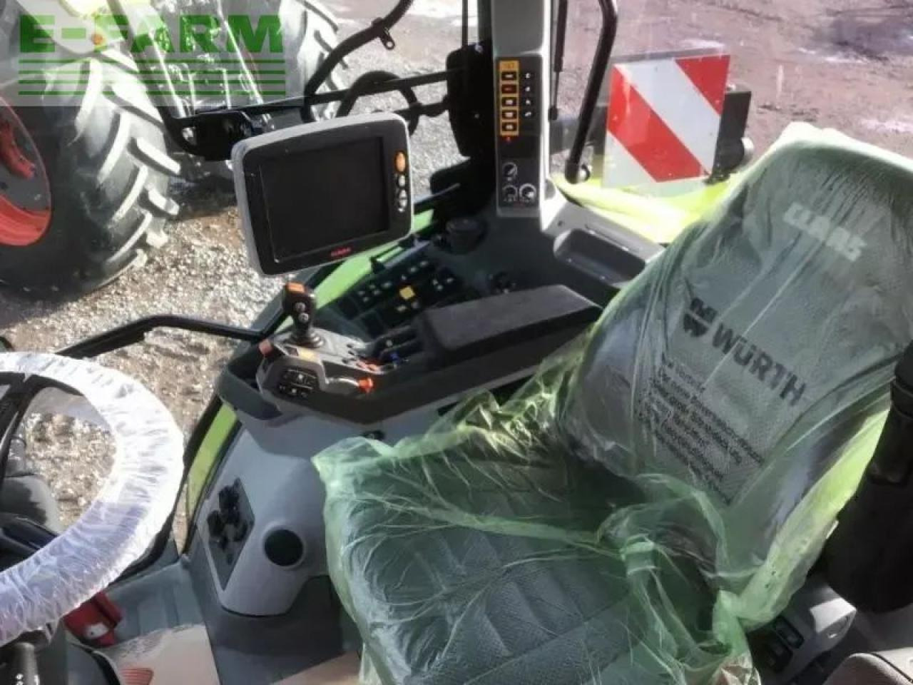 Tracteur agricole CLAAS arion 550 cmatic CMATIC