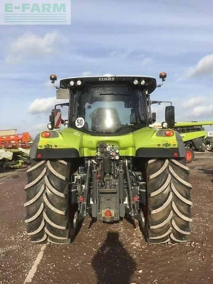 Tracteur agricole CLAAS arion 550 cmatic CMATIC