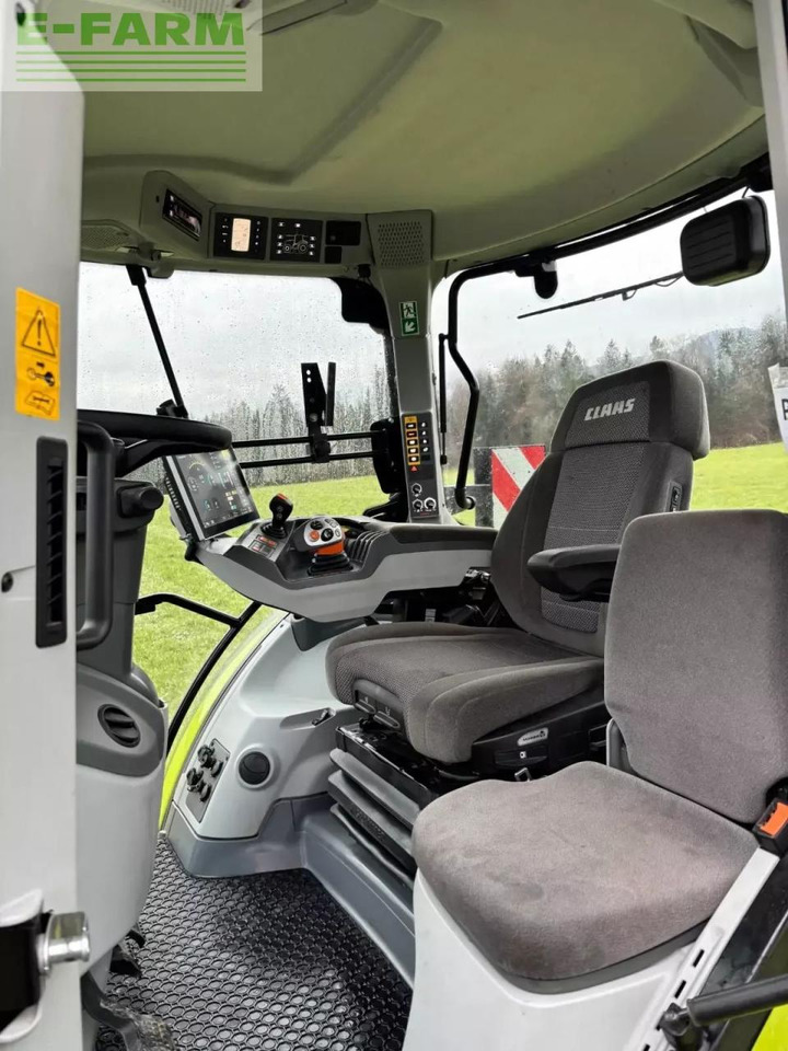 Tracteur agricole CLAAS arion 550 cmatic CMATIC