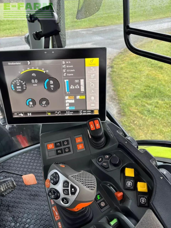 Tracteur agricole CLAAS arion 550 cmatic CMATIC