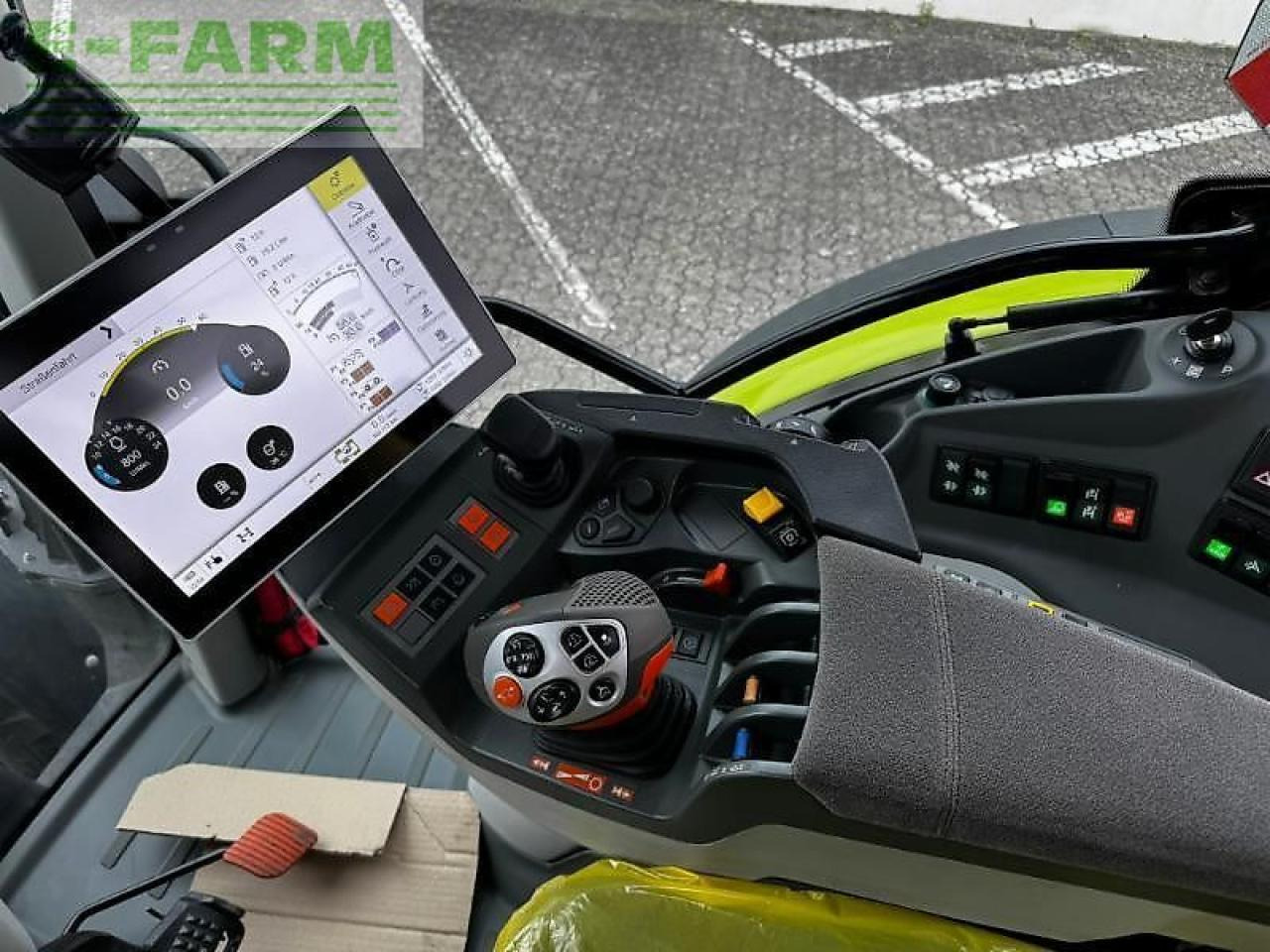 Tracteur agricole CLAAS arion 550 cmatic CMATIC