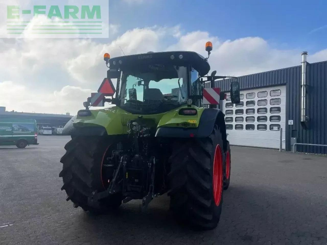 Tracteur agricole CLAAS arion 550 cmatic CMATIC