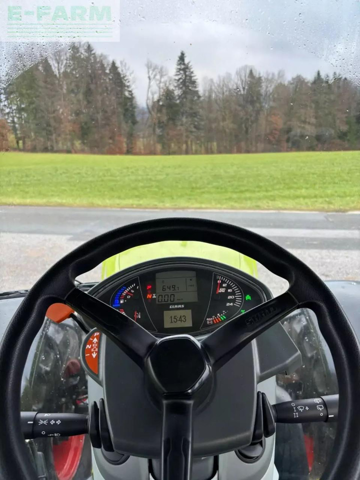 Tracteur agricole CLAAS arion 550 cmatic CMATIC