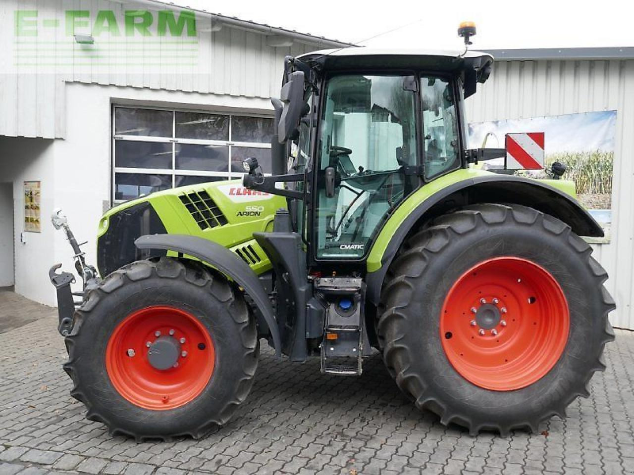 Tracteur agricole CLAAS arion 550 cmatic cebis CMATIC CEBIS