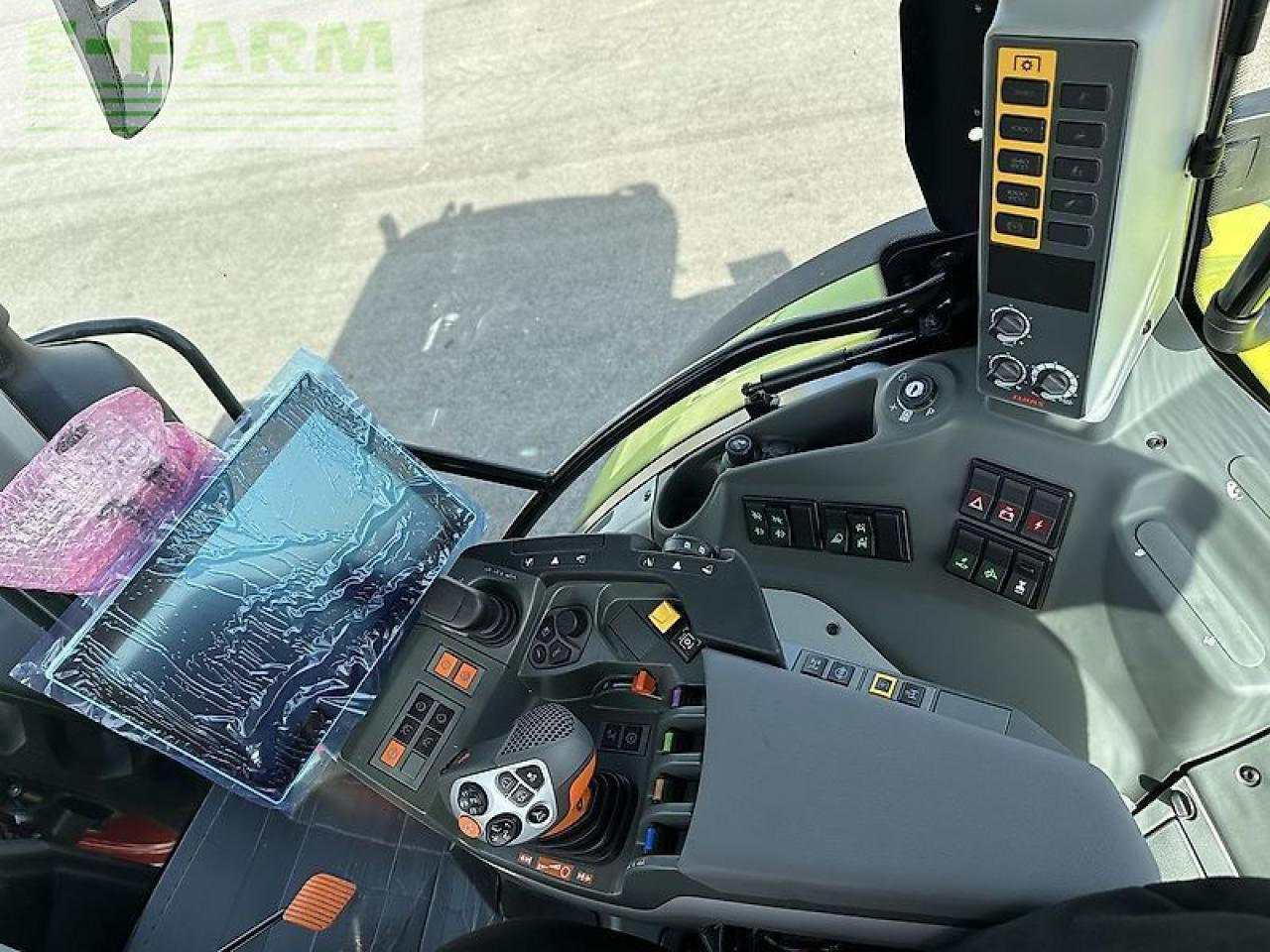 Tracteur agricole CLAAS arion 550 cmatic cebis CMATIC CEBIS