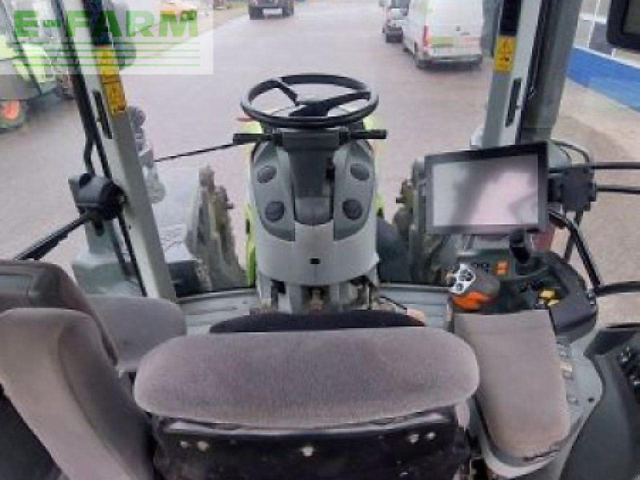 Tracteur agricole CLAAS arion 550 cmatic cebis CMATIC CEBIS