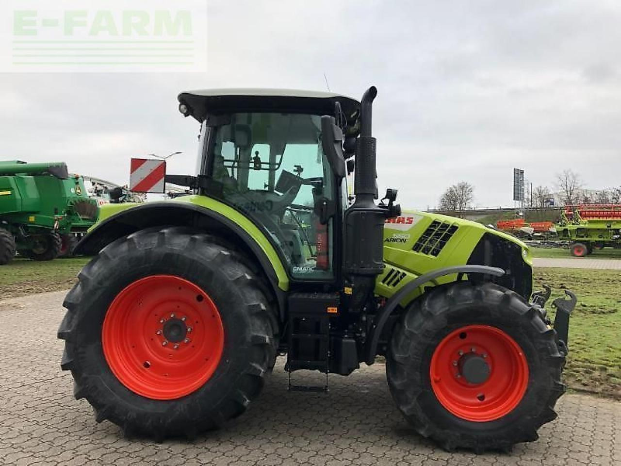 Tracteur agricole CLAAS arion 550 cmatic cebis CMATIC CEBIS
